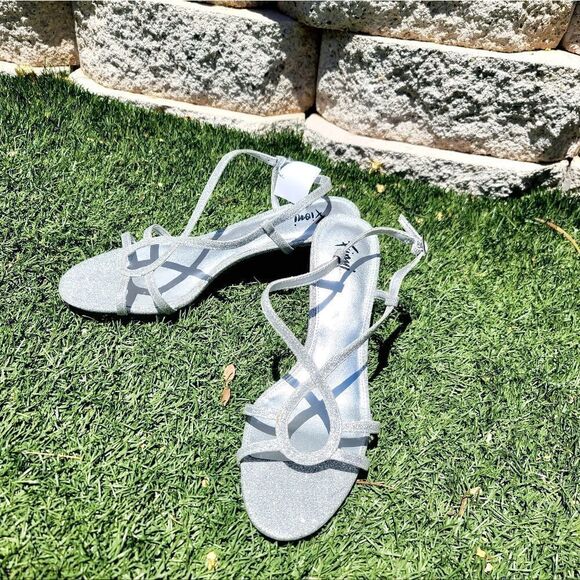 Women's Fioni sparkle criss-cross heels - Picture 6 of 13